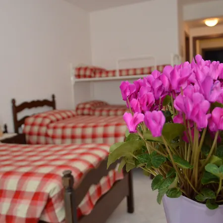 Domus Achille Fosco - Casa Per Ferie