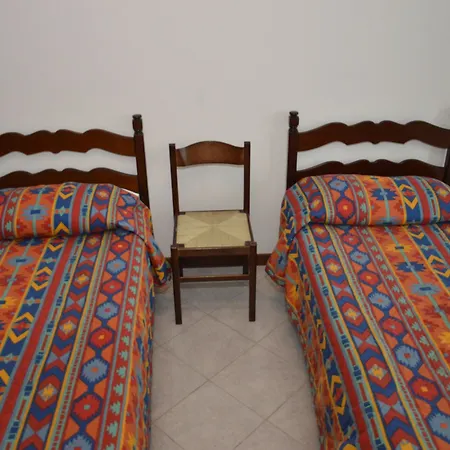 Domus Achille Fosco - Casa Per Ferie Hotel